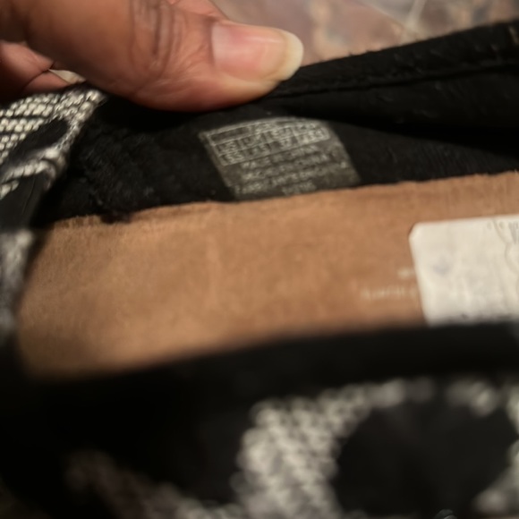 Toms Women's Avalon Sneaker
Style:
10004910 - Picture 7 of 7